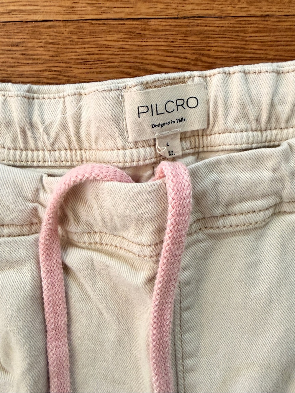 Pilcro Cream Wide-Leg barrel Pants with Pink Drawstring - Picture 3 of 5
